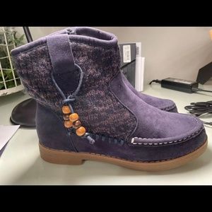 Women  Shorts Boots Muk Luks